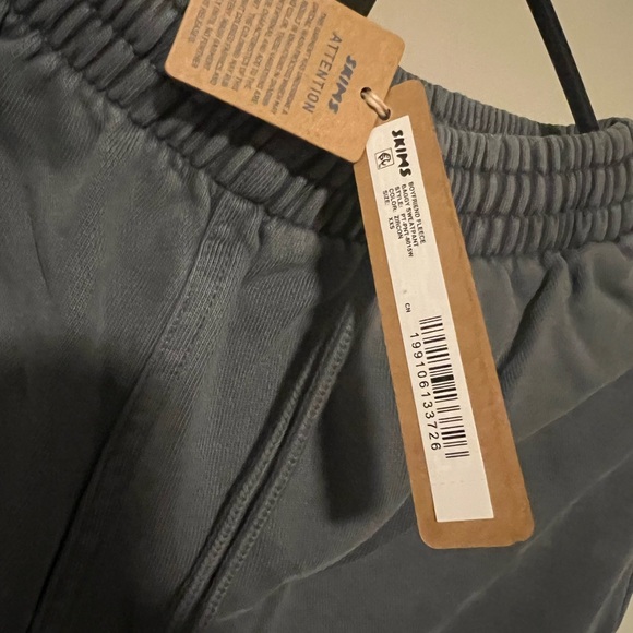 SKIMS Blue grey(zircon) Women's Straight Leg Pants - Picture 1 of 3